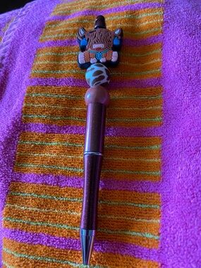 Glitter brown Novelty Ballpoint Pen with Highland Cow Topper